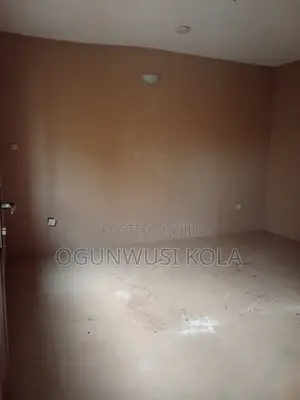 3bdrm Block of Flats in Baruwa for rent