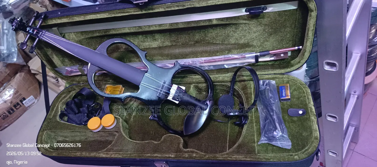 Classic Audio Electric Violin With 3 Rosin - Black