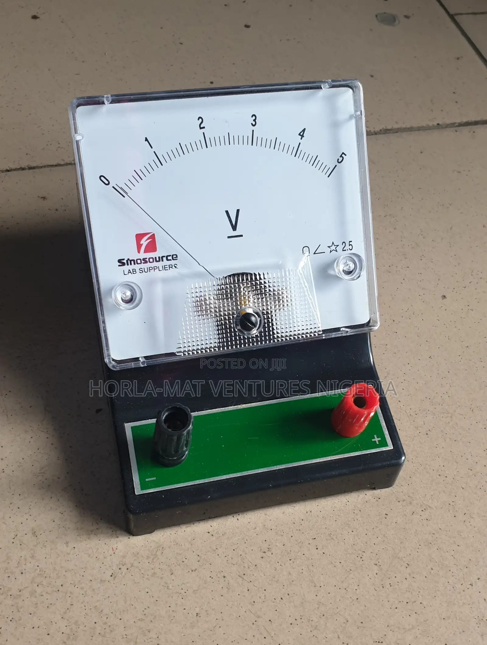 Voltmeter (Analog)