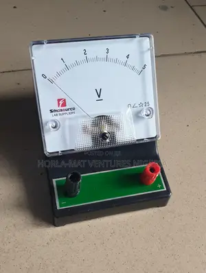 Voltmeter (Analog)