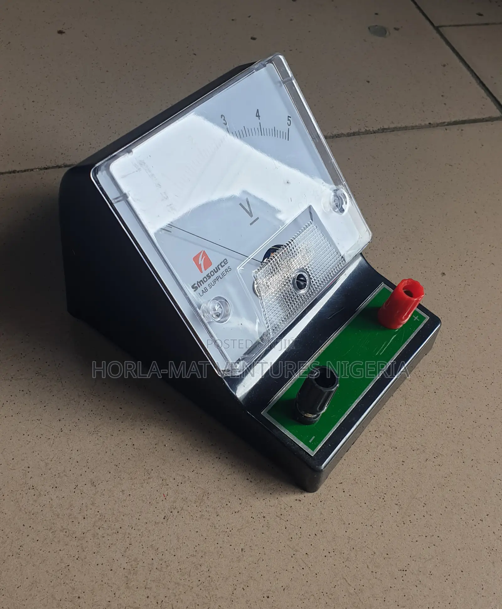 Voltmeter (Analog)