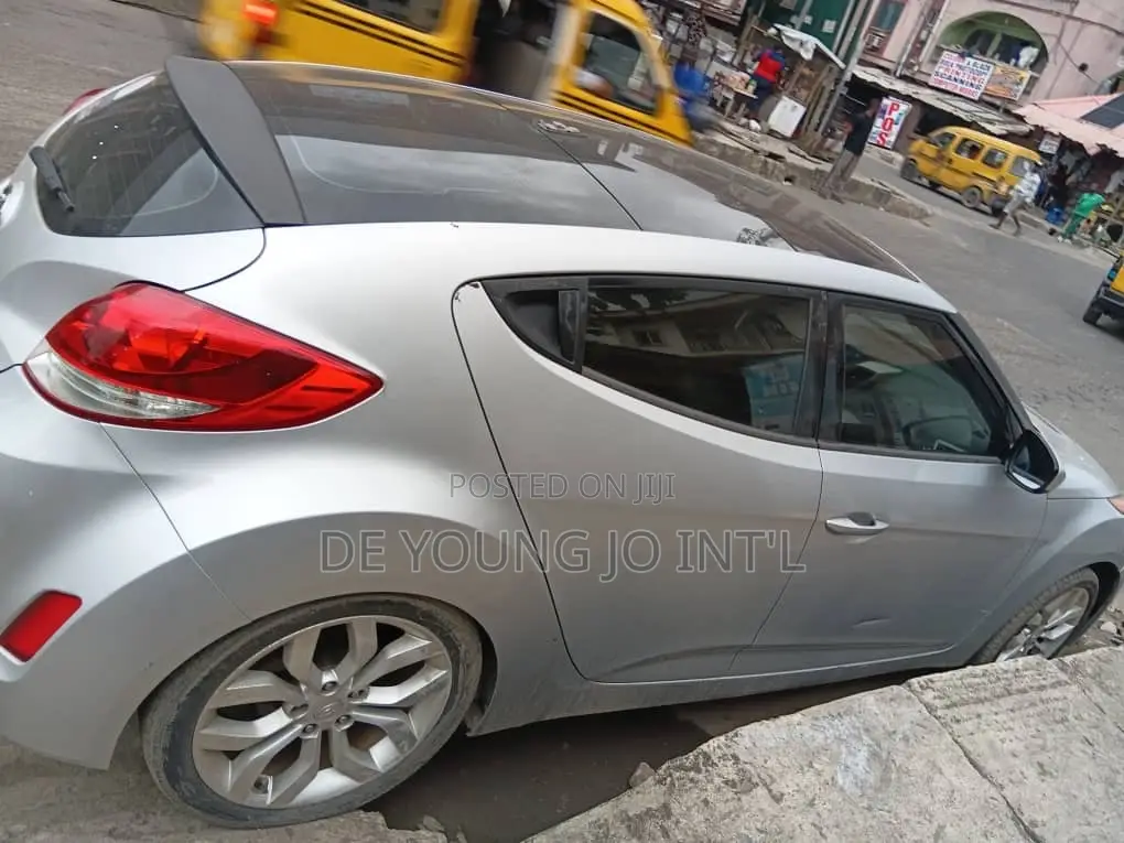 Hyundai Veloster 2013 Silver