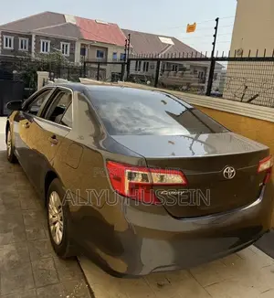 Toyota Camry 2014 Gray