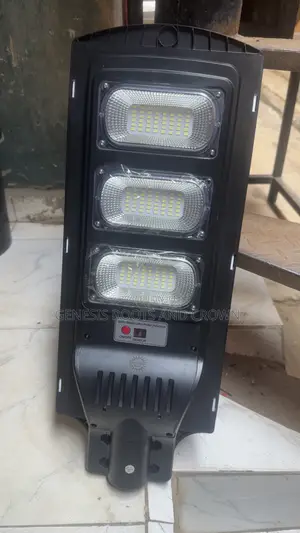 Solar Light 300 Watt