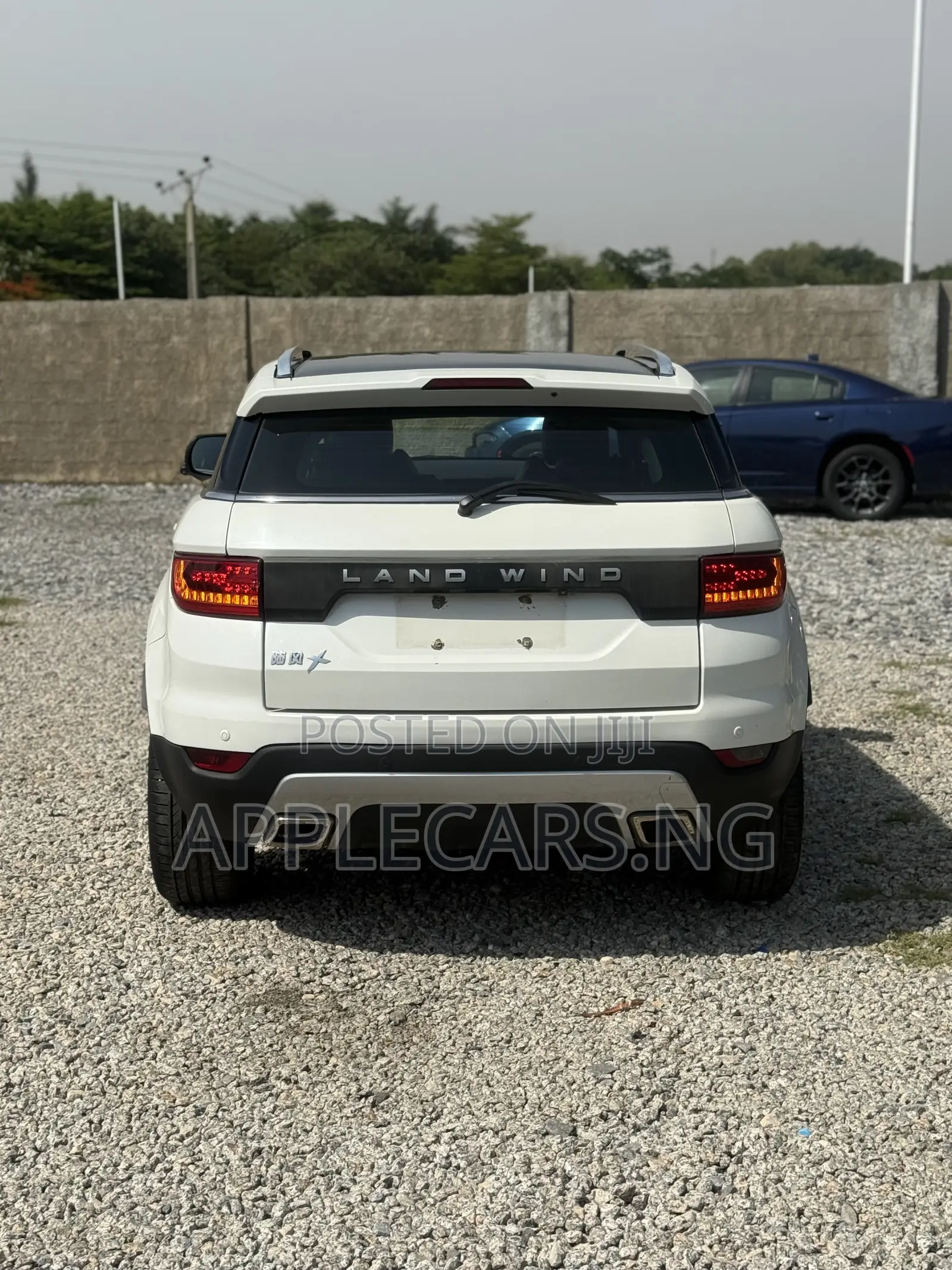 Car 2016 White