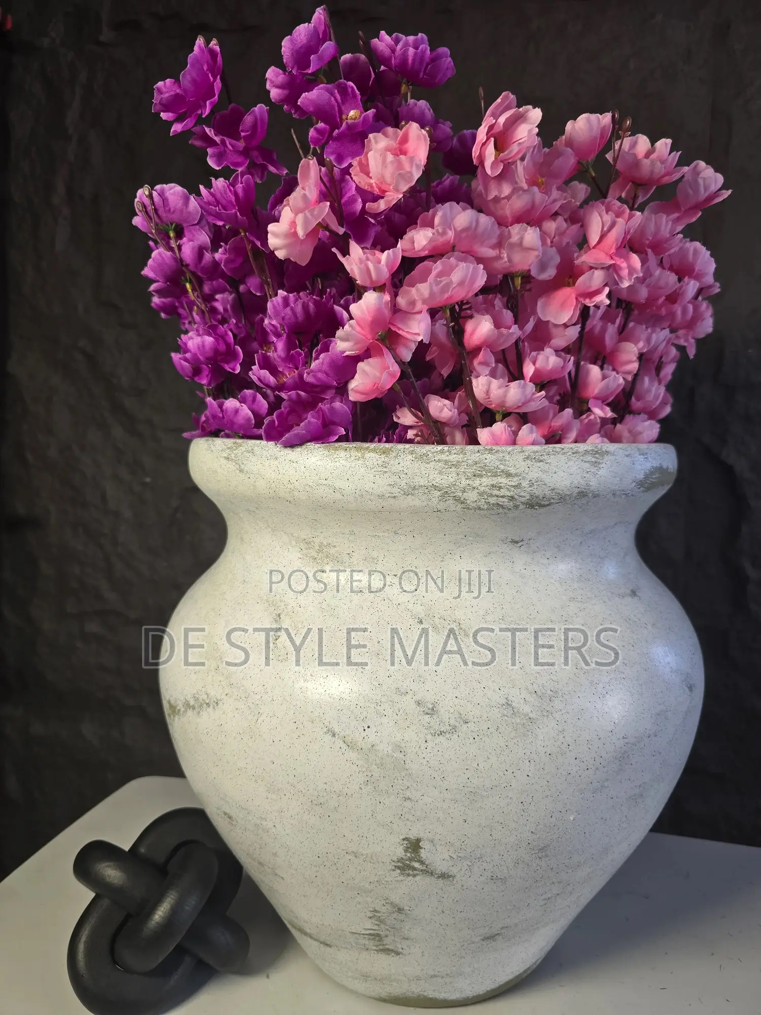 Quality Fiber Decorative Vases