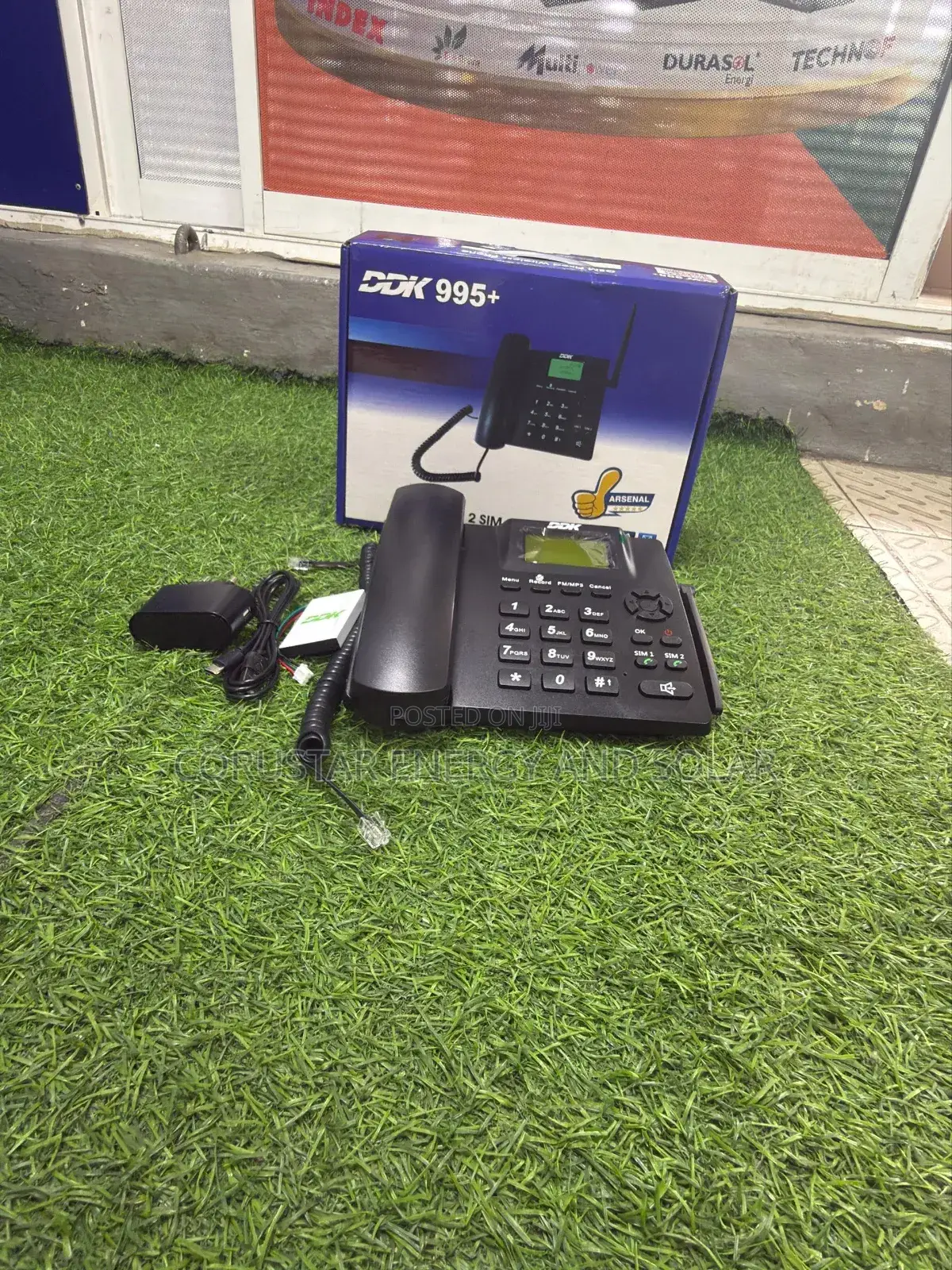 New Mobile Phone 8 GB Black