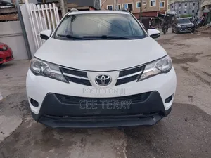 Toyota RAV4 2014 White