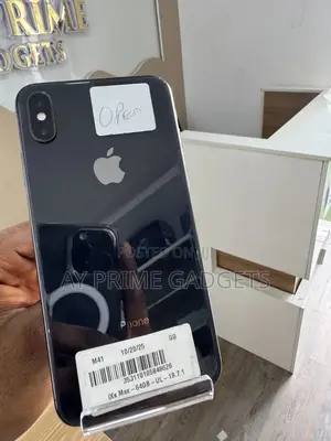 Apple iPhone XS Max 64 GB Black