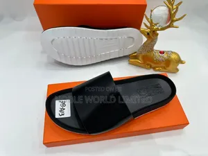 Black Sandals/Pam Slippers Cka 7g