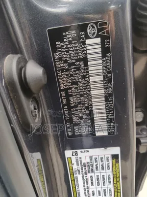 Toyota Matrix S Hatchback FWD (2.4L 4cyl 5A) 2009 Gray