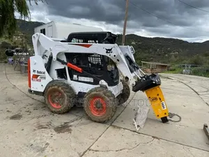 Hydraulic Breaker With Bobcat