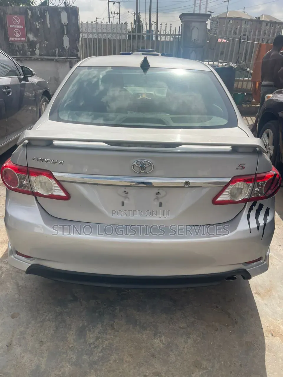 Toyota Corolla 2012 Silver