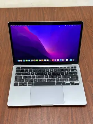 Laptop Apple MacBook Pro 2021 M1 8GB Intel Core i5 SSD 256GB