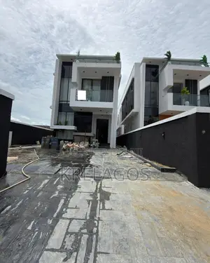 5bdrm Duplex in Ologolo for sale