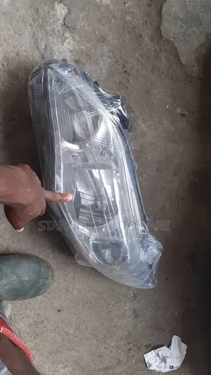 Headlights Toyota Corolla 2010 Europe Driver Side Available