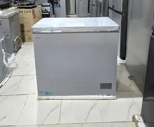 200ltrs” Lg Chest Freezer. Super Freezing. 10yrs Warranty