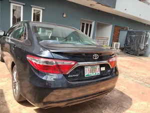 Toyota Camry SE 4dr Sedan (2.5L 4cyl 6A) 2015 Blue