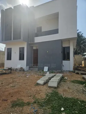 4bdrm Duplex in Ileri Residence, Jericho for sale
