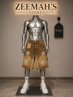 Short Baggy Jeans