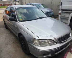 Honda Accord 2.2 1996 Silver