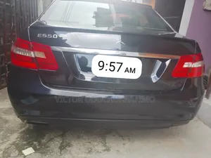Mercedes-Benz E350 Base 4dr Sedan RWD (3.5L 6cyl 7A) 2010 Black