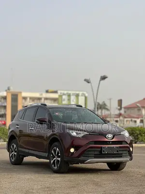 Toyota RAV4 2019 Maroon