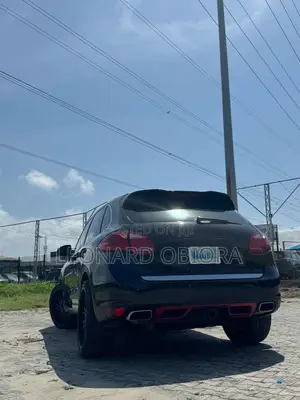Porsche Cayenne S 2012 Black