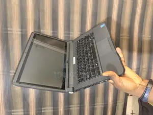 Laptop Dell Latitude 3350 8GB Intel Core i5 SSD 128GB