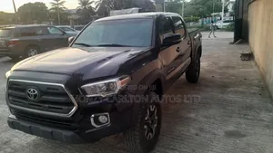 Toyota Tacoma TRD Off Road 2018 Black