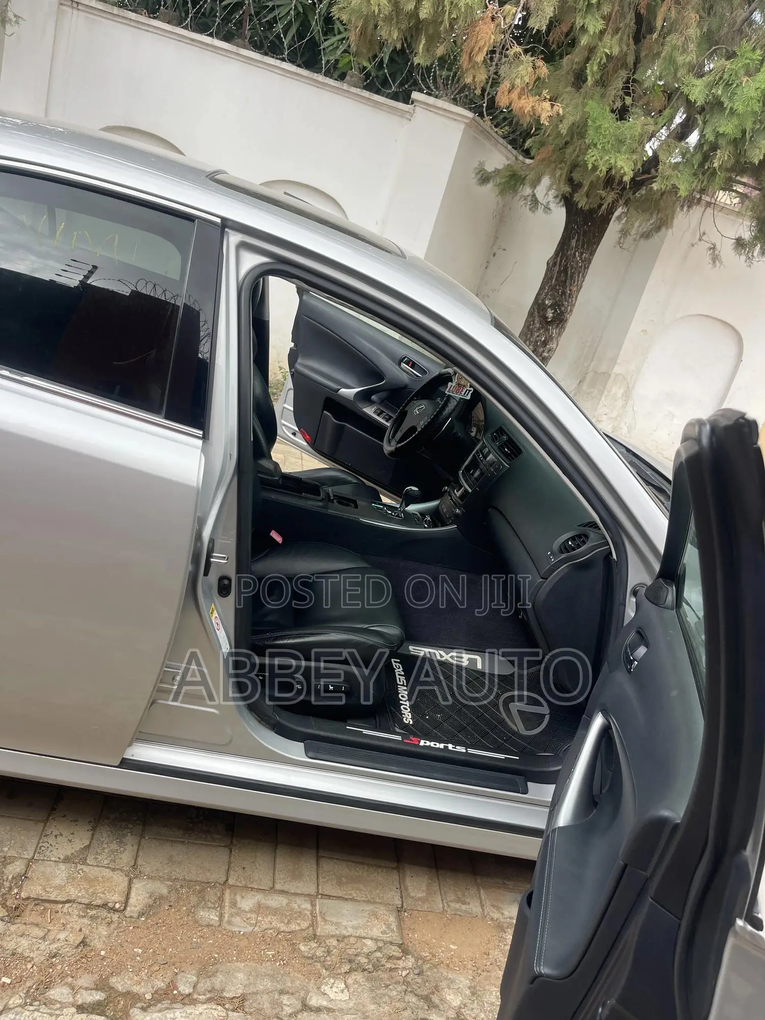 Lexus IS 2010 Silver
