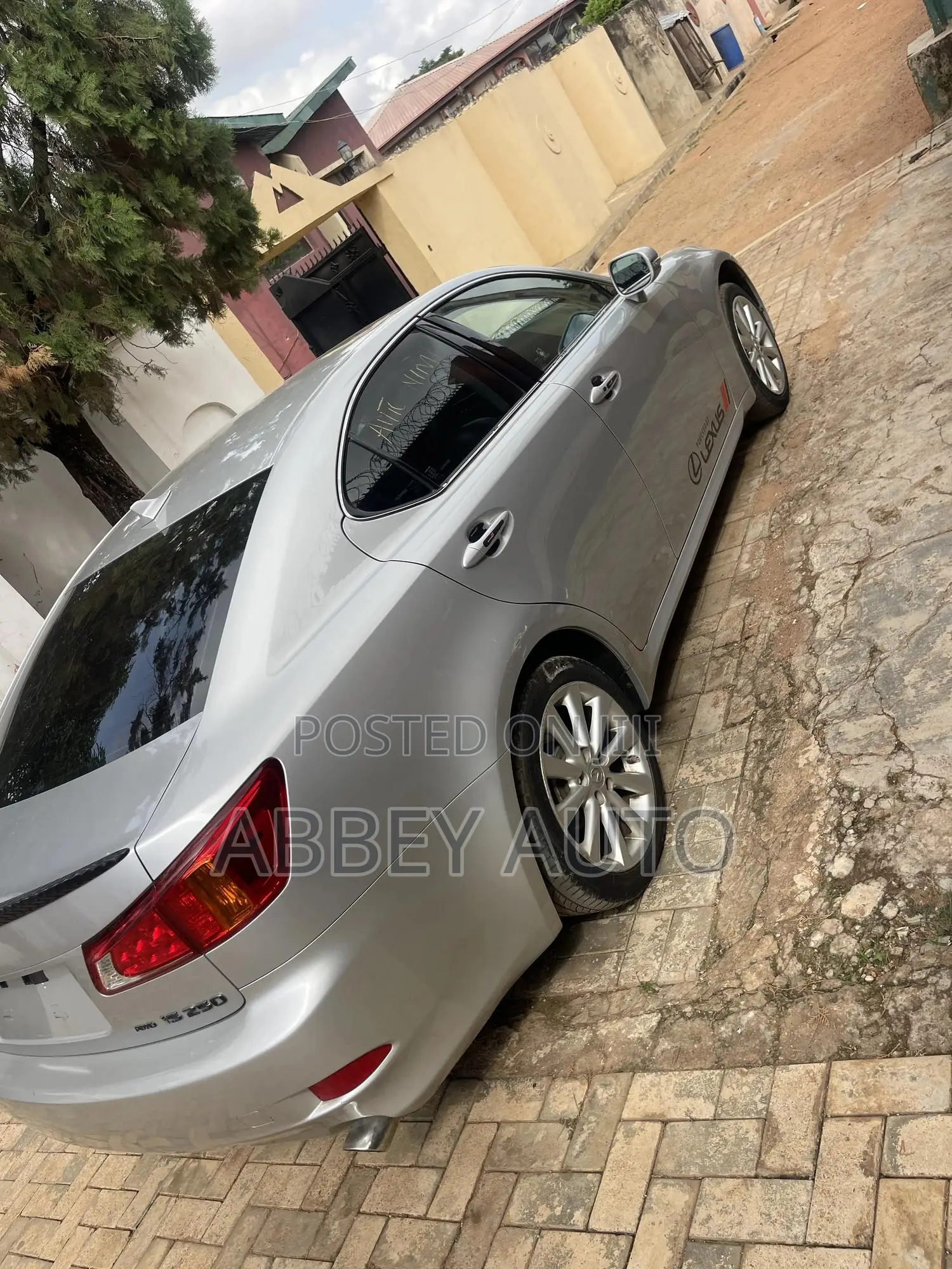 Lexus IS 2010 Silver