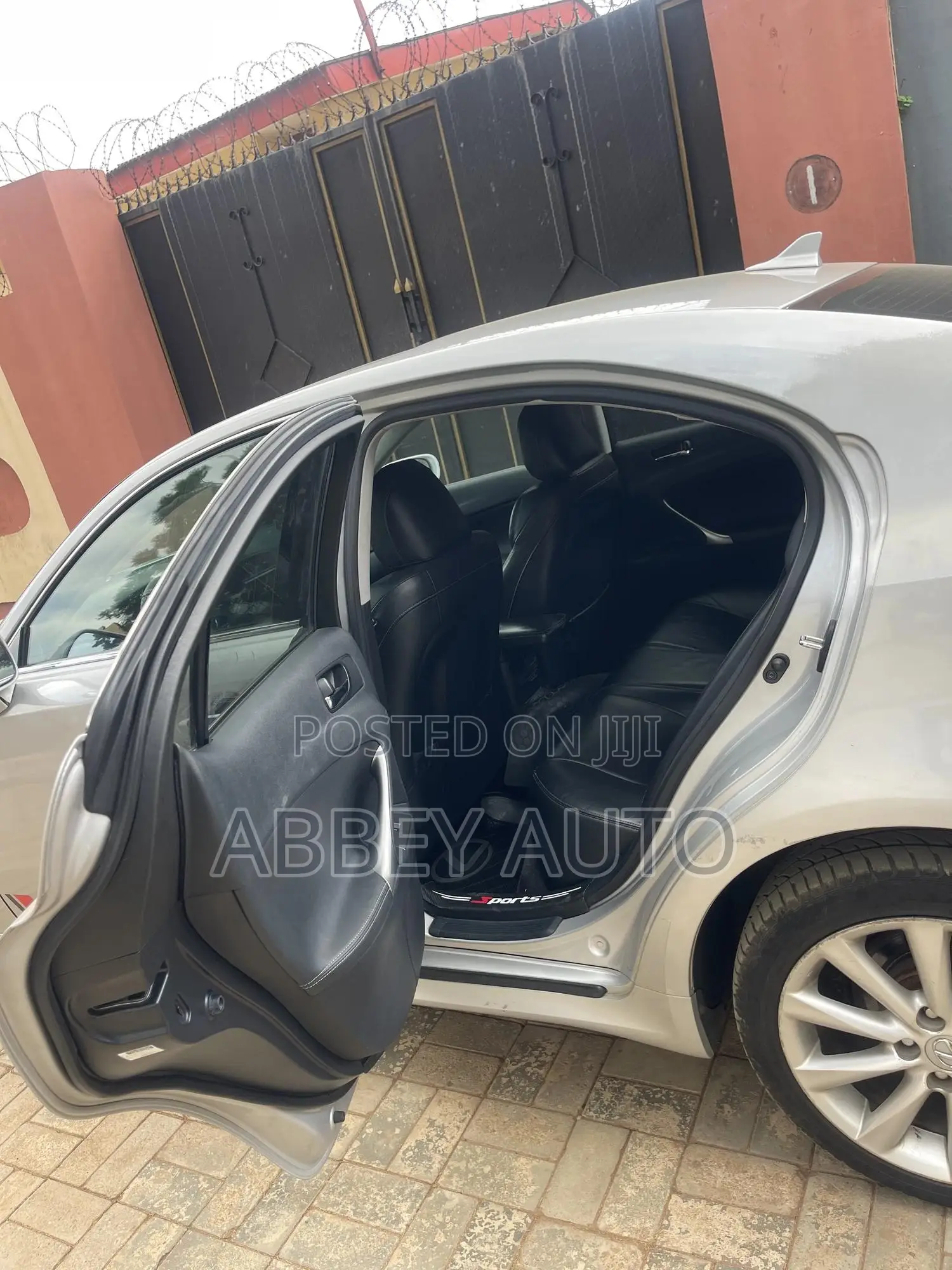 Lexus IS 2010 Silver