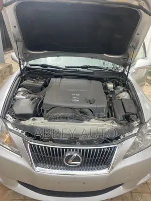 Lexus IS 2010 Silver