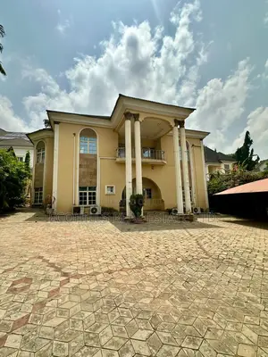 7bdrm Duplex in Maitama for rent