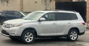 Toyota Highlander 2012 Silver