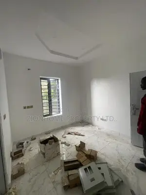 2bdrm Apartment in Oribanwa, Awoyaya for rent
