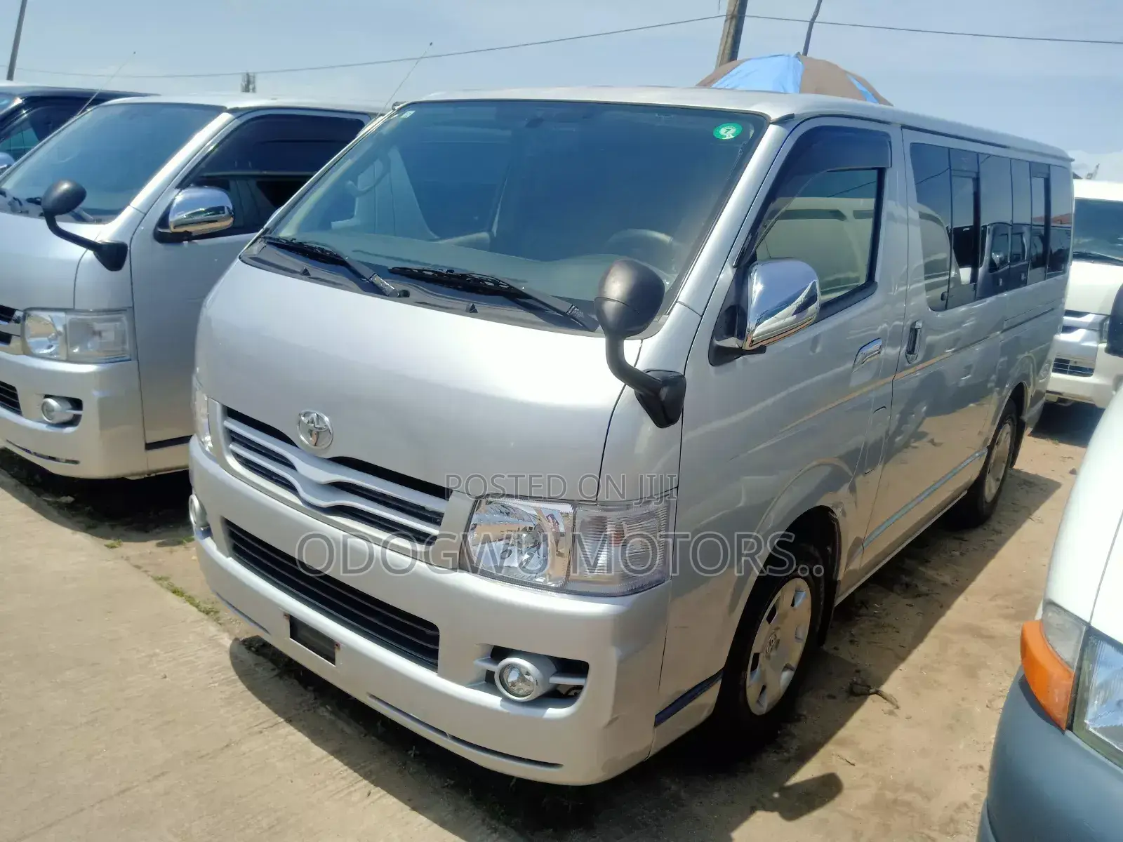 Toyota HiAce 2008 Silver