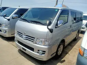 Toyota HiAce 2008 Silver