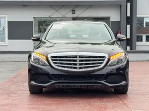 Mercedes-Benz C300 Luxury 4dr AWD 4Matic Sedan (2.0L 4cyl 7A) 2015