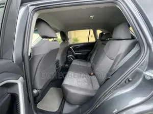 Toyota RAV4 LE 2021 Gray