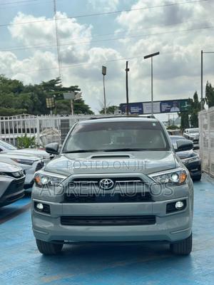 Toyota 4-Runner TRD Sport 4WD 2023 Green