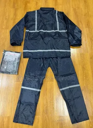 Polyester Up And Down Rain Caot With Reflective