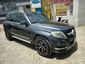 Mercedes-Benz GLK-Class 2013 Black