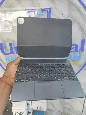 Magic Keyboard iPad Pro 13 Inch M4/M5