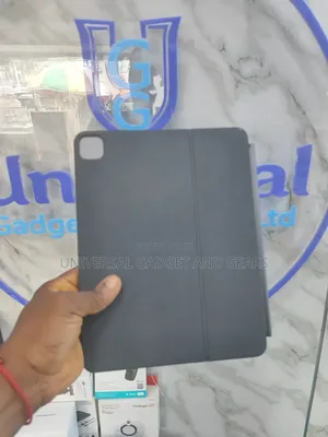 Magic Keyboard iPad Pro 13 Inch M4/M5