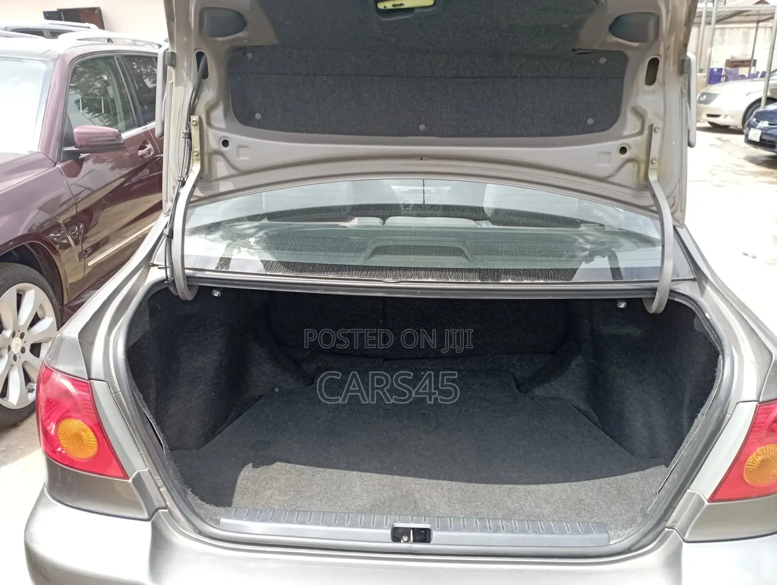 Toyota Corolla 2003 Gray