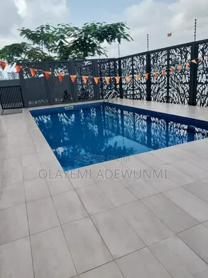 6bdrm House in Banana Island for sale