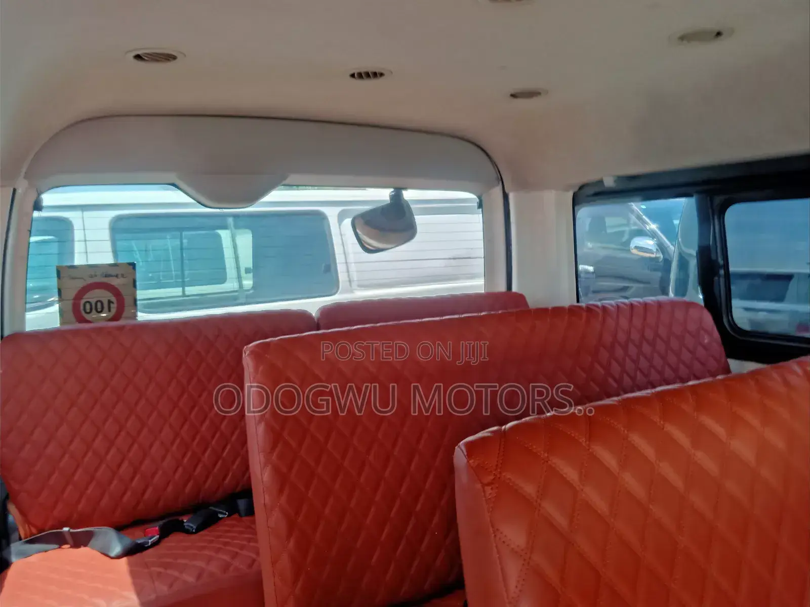 Toyota HiAce 2016 White