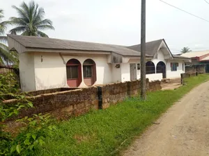 3bdrm Block of Flats in Osongama Estate, Uyo for sale